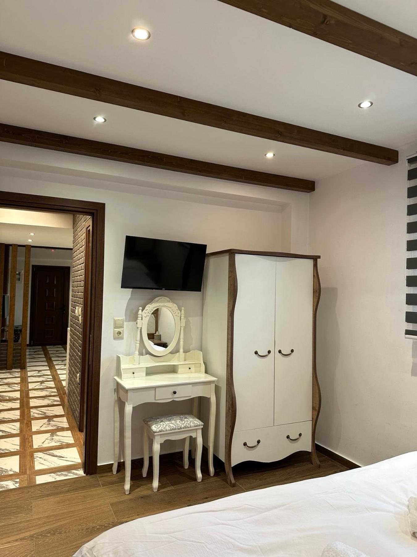 Erietta-Agapi #1 Apartment Kalambaka Bagian luar foto